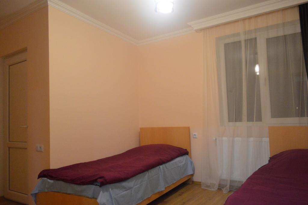 Guest House Qubi Kazbegi Extérieur photo